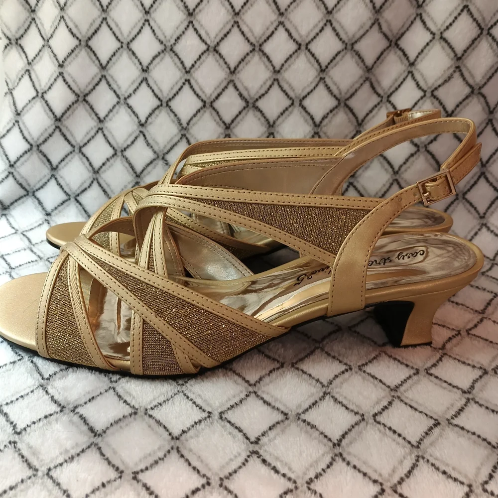 New!! EASY STREET Size 10 gold low heels Dance Flex - Picture 6 of 9